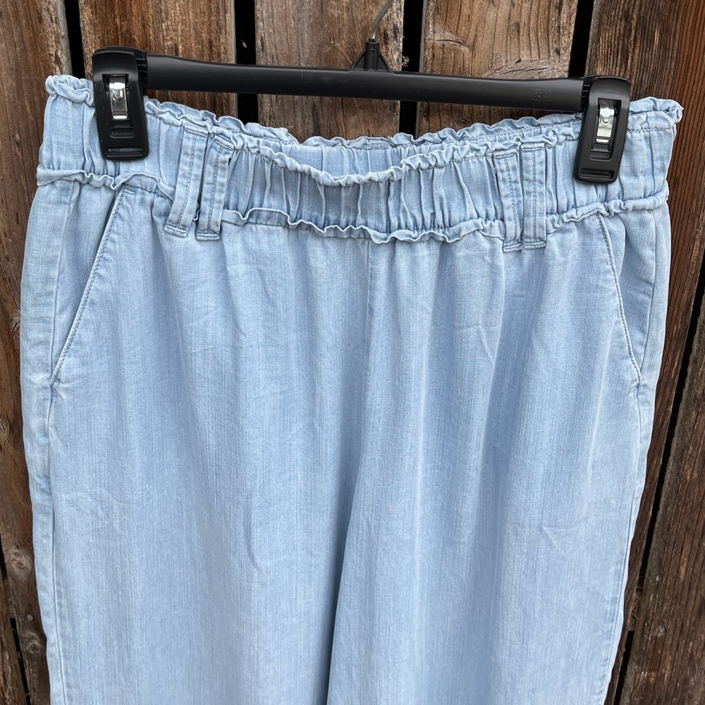 Ana Small Wide Leg Cropped Pull On Pants Pastel Blue Lyocell Elastic Waist Comfy - Picture 4 of 7